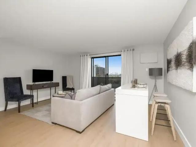 Apartment 1 Bedroom For Rent Windsor ON 1510 ELS104224339