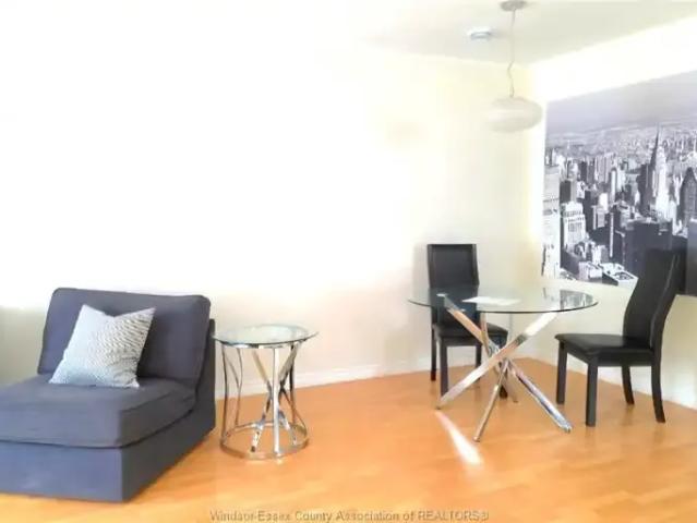 Apartment 1 Bedroom For Rent Windsor ON 1650 ES104957667