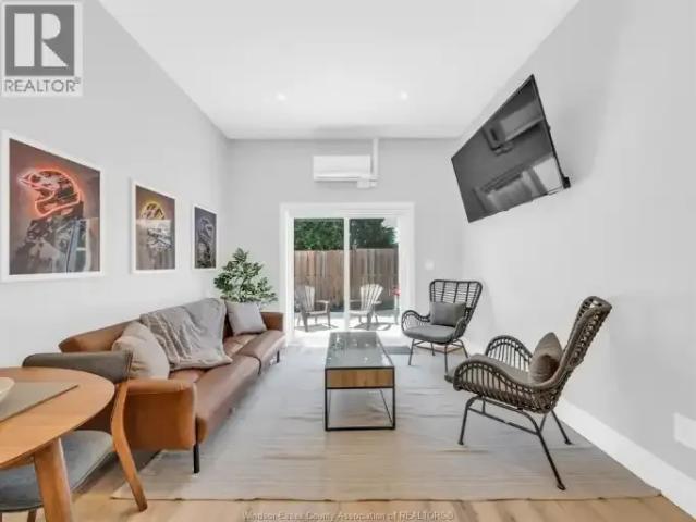 Apartment 1 Bedroom For Rent Windsor ON 1995 ES105581056