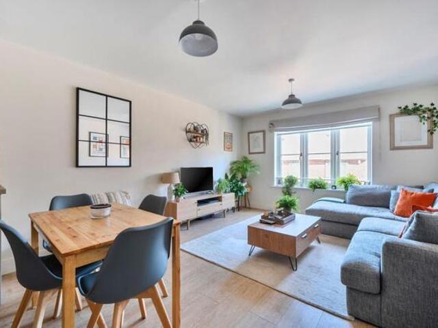 Apartment 1 Bedroom For Sale Midhurst West Sussex 300000 ES101796796
