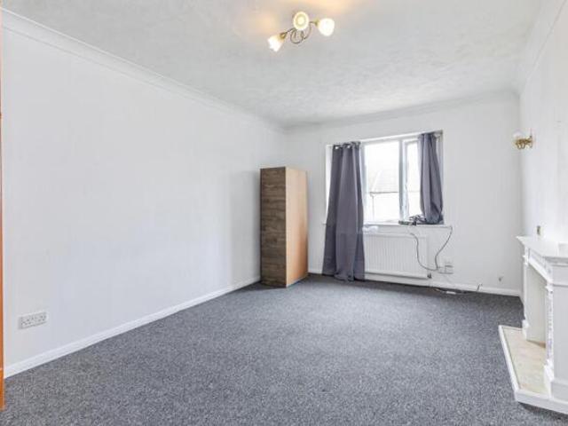 Apartment 1 Bedroom For Sale Chatham Medway 65000 ES101675387