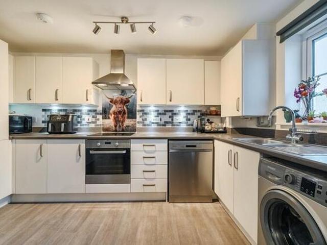 Apartment 1 Bedroom For Sale Dartmouth Devon 70000 ES100578787