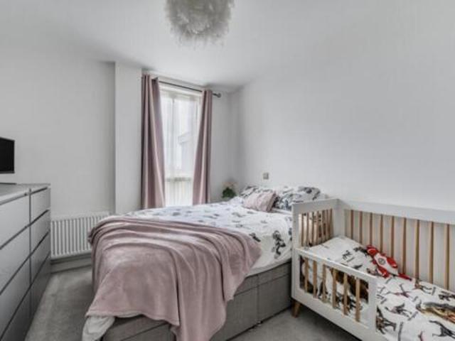 Apartment 1 Bedroom For Sale Feltham Greater London 140000 ES101675603