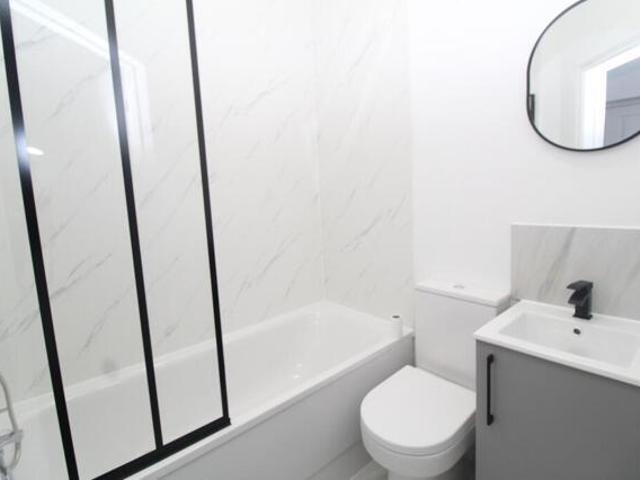 Apartment 1 Bedroom For Sale Gillingham Medway 150000 ES101200110