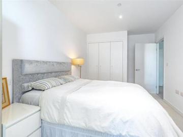 Apartment 1 Bedroom For Sale London Greater London 400000 ES101119275