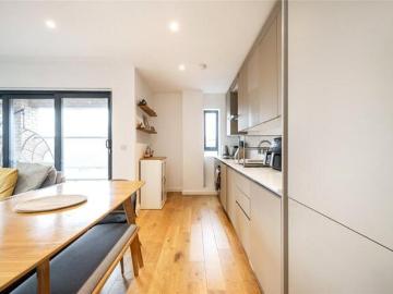 Apartment 1 Bedroom For Sale London Greater London 308000 ES101931965