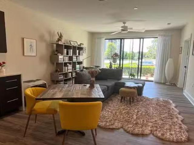 Apartment 1 bedrooms in Troy