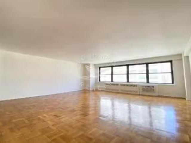 Apartment 1 bedrooms in Upper East Side
