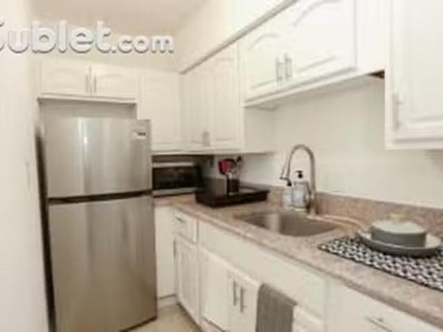 Apartment 1 bedrooms in Norfolk County