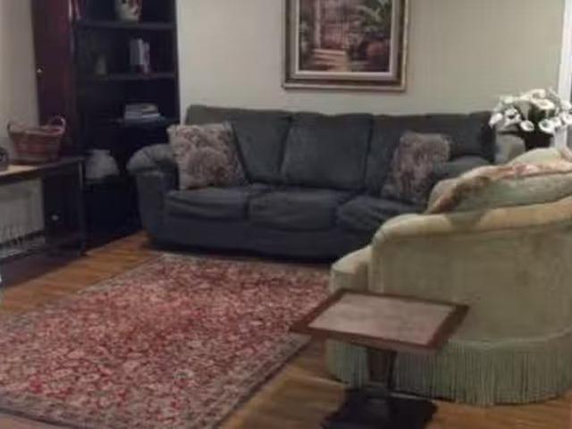 Apartment 1 bedrooms in Roanoke City County