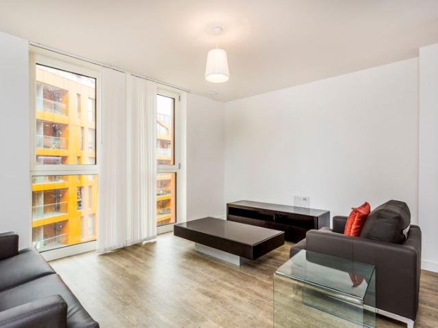Apartment 20, Tiggap House, Cable Walk SE10, 1 bed flat to rent, £1,850 pcm | PrimeLocation
