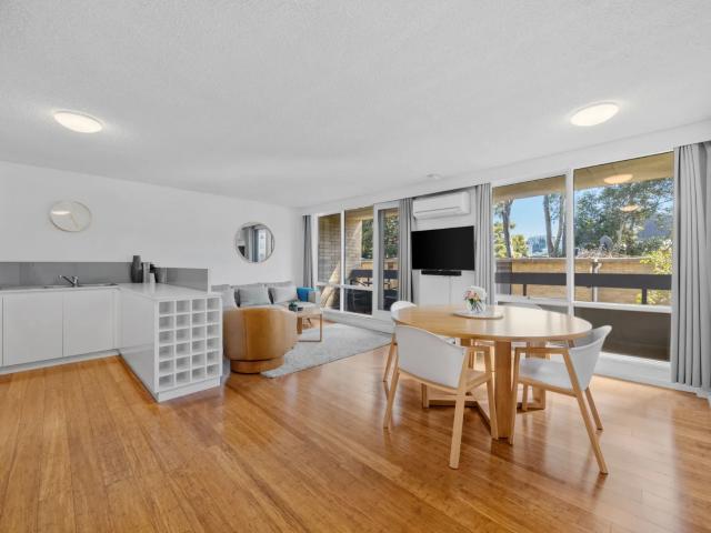 apartment 20b Napier Street, South Melbourne
