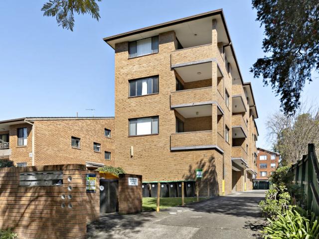 apartment 2/26 Helen Street, Westmead