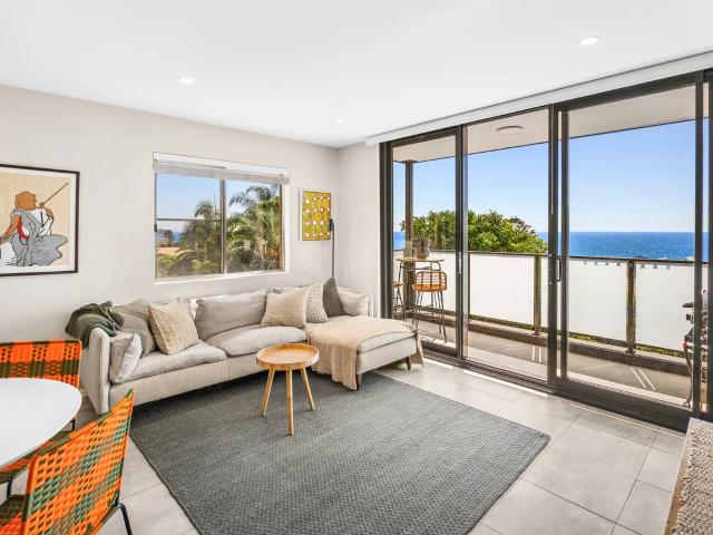 apartment 2/23 Ramsay Street, Collaroy