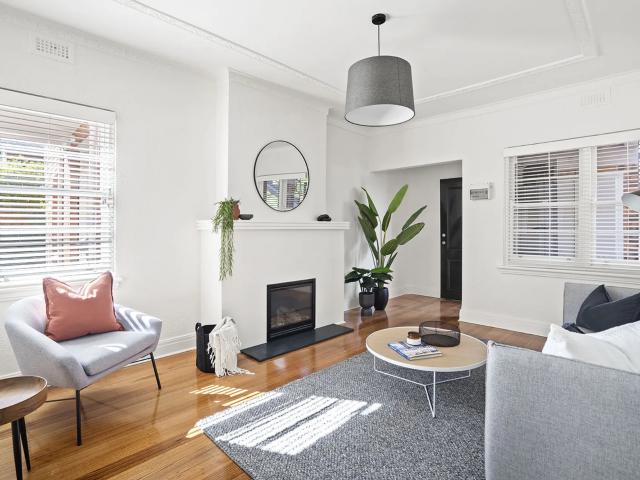 apartment 2/3 Avoca Ct, Elwood