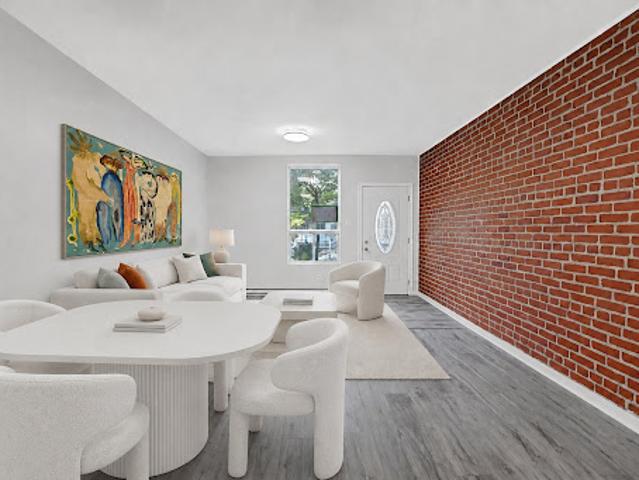 Apartment with terrace