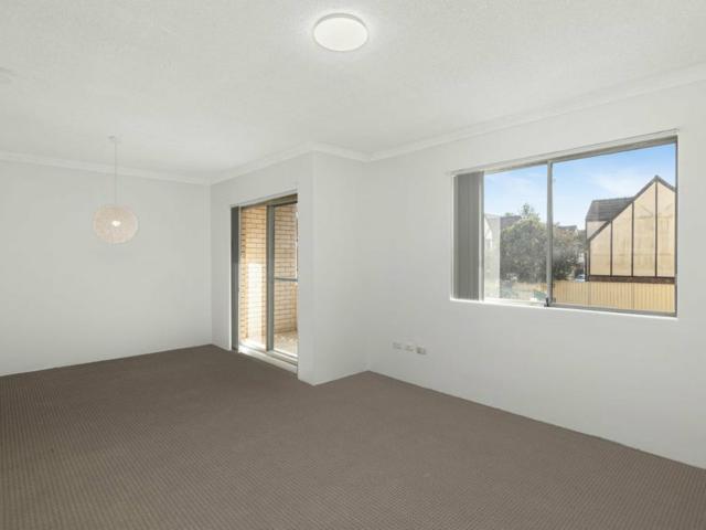apartment 25/132 lethbridge st, penrith nsw for rent lj hooker
