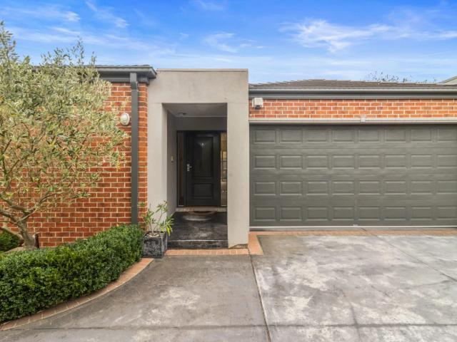 apartment 2/7 Ulupna Road, Ormond