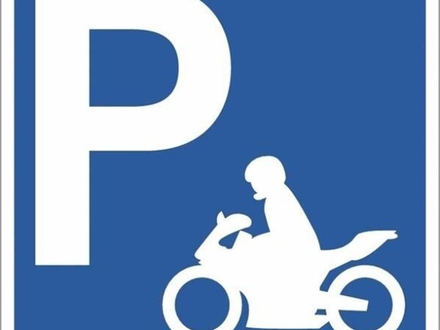 Fahrrad /Motorradparkplatz an der Route de la Clochatte 4, Lausanne 1018