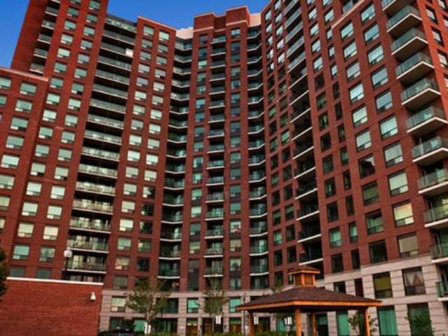 Apartment 2.5 Bedroom For Rent Brampton ON 2500 ES89693446