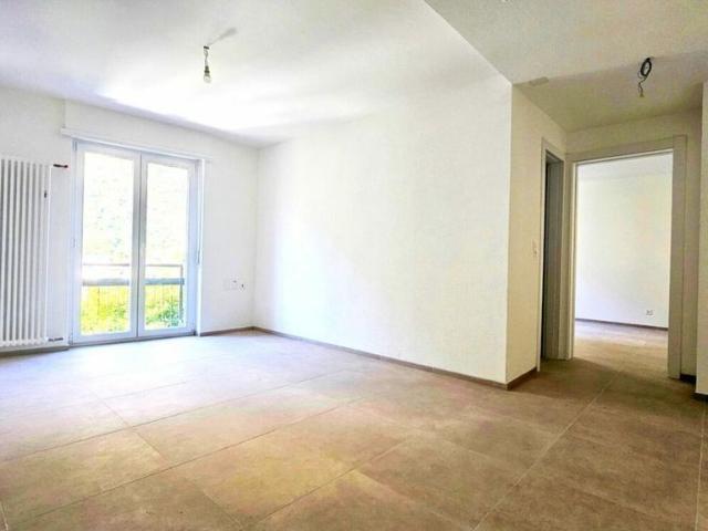 APARTMENT 2.5 ROOMS