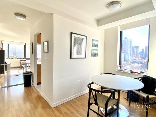 apartment 2 bedroom, NEW YORK NY 10019 DLS59776048