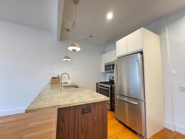 apartment 2 bedroom, Brooklyn NY 11238 DLS87939745