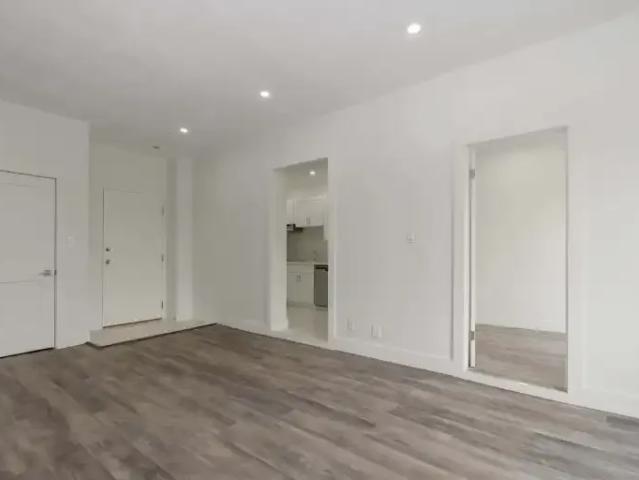 Apartment 2 Bedroom For Rent Midland ON 1925 ES105643245