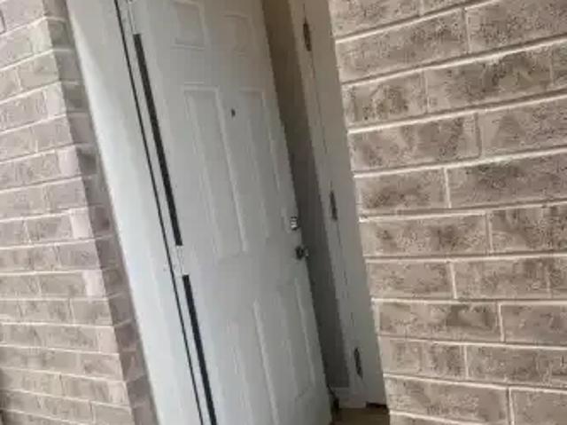 Apartment 2 Bedroom For Rent Milton ON 1850 ES105378595