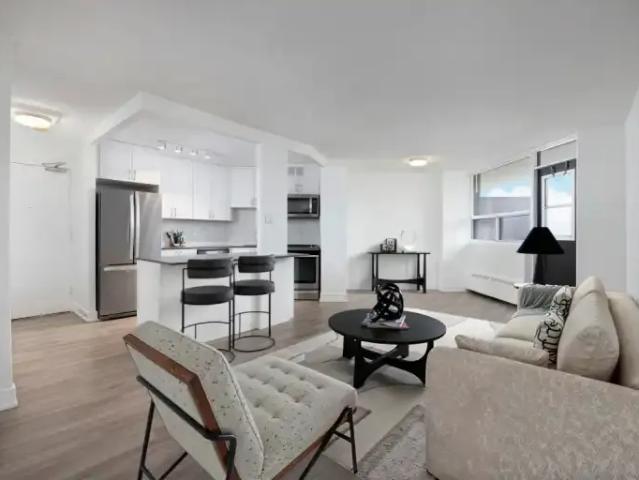Apartment 2 Bedroom For Rent Mississauga ON 2439 ELS103390568