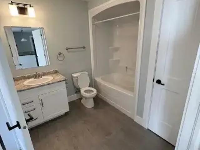 Apartment 2 Bedroom For Rent Moncton NB 1695 ES105923459