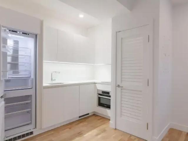 Apartment 2 Bedroom For Rent Montreal QC 1745 ES104887717