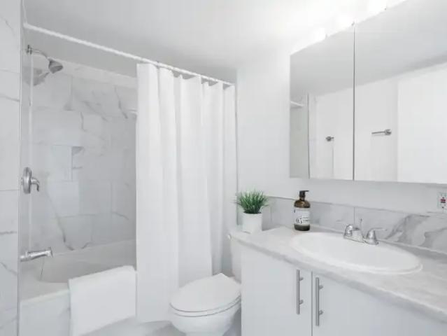 Apartment 2 Bedroom For Rent Montreal QC 1750 ES104106129
