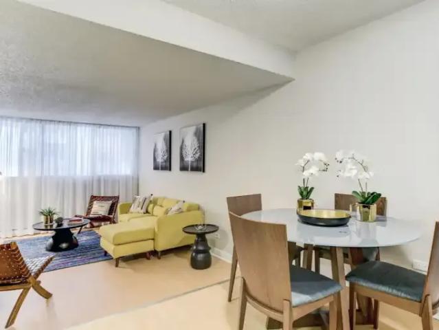 Apartment 2 Bedroom For Rent Montreal QC 2580 ES99718936