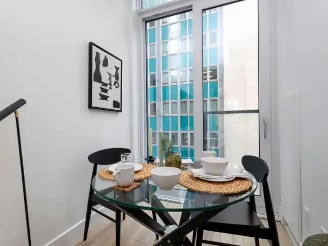 Apartment 2 Bedroom For Rent Montreal QC 2673 ES103215487