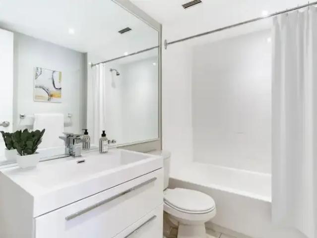 Apartment 2 Bedroom For Rent Montreal QC 2195 ES102847196