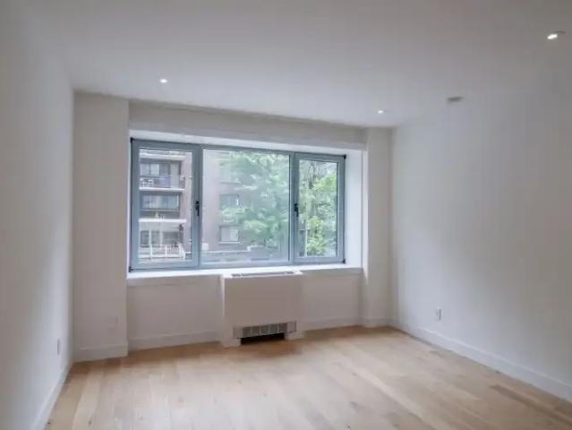 Apartment 2 Bedroom For Rent Montreal QC 3045 ES102338748