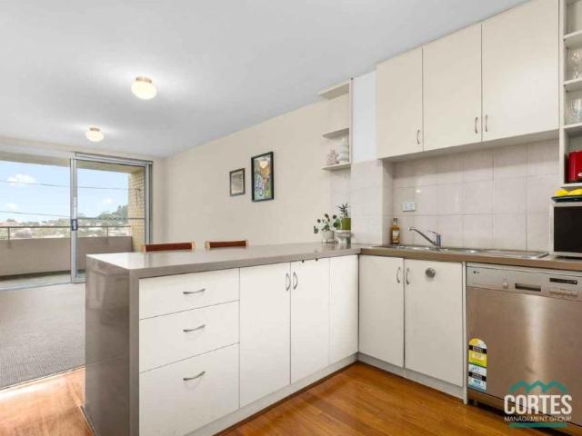 Apartment 2 Bedroom For Rent MOSMAN PARK WA 650 ES105526258