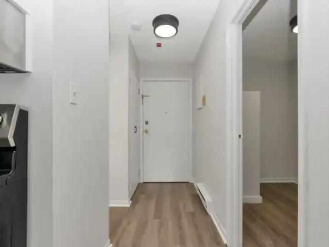 Apartment 2 Bedroom For Rent New Tecumseth ON 1800 ES105281721