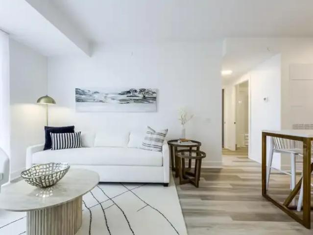 Apartment 2 Bedroom For Rent Newmarket ON 2799 ES103367342