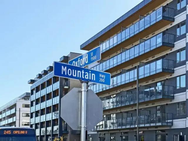 Apartment 2 Bedroom For Rent North Vancouver BC 3250 ES95029693