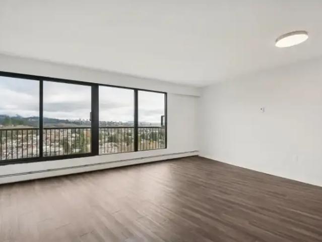 Apartment 2 Bedroom For Rent North Vancouver BC 3263 ES105674726