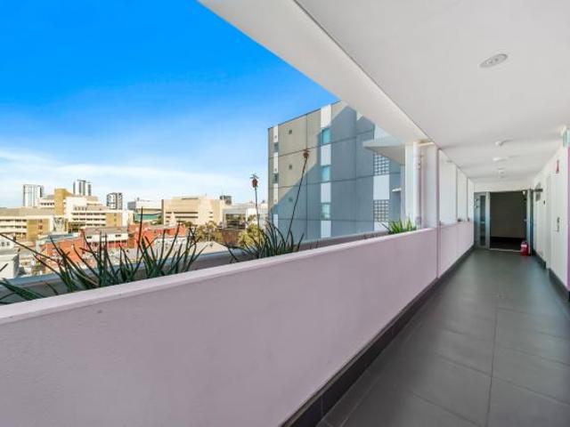 Apartment 2 Bedroom For Rent NORTHBRIDGE WA 500000 ELS81205422