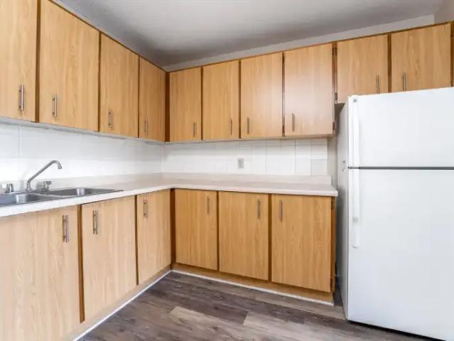 Apartment 2 Bedroom For Rent Ottawa ON 1795 ES104957285