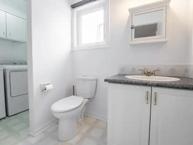 Apartment 2 Bedroom For Rent Ottawa ON 2000 ES104888548