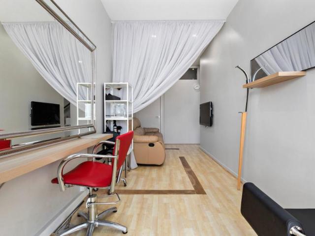 Apartment 2 Bedroom For Rent Oakleigh VIC ES103428426