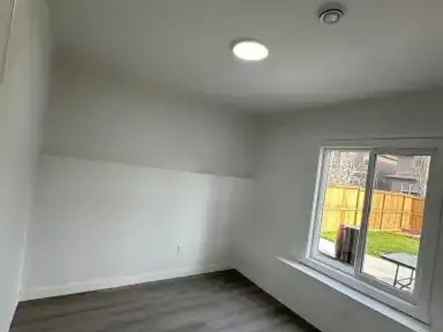 Apartment 2 Bedroom For Rent Okotoks AB 1700 ES105308627