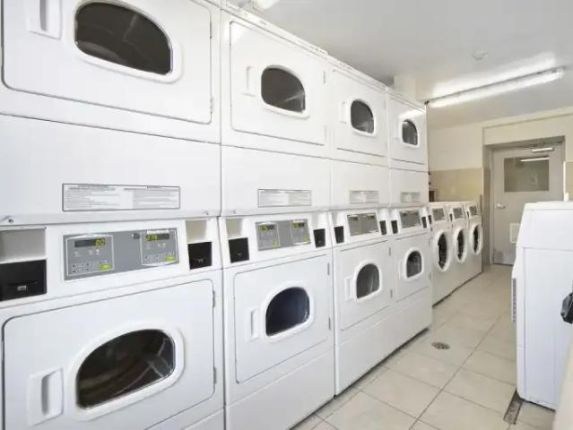 Apartment 2 Bedroom For Rent Oshawa ON 2274 ES103541981