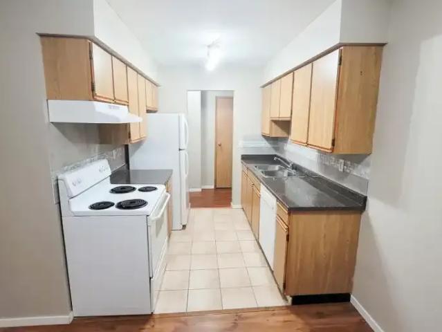 Apartment 2 Bedroom For Rent Abbotsford BC 1788 ES104887577