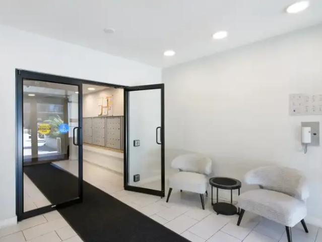 Apartment 2 Bedroom For Rent Abbotsford BC 1900 ES101584944